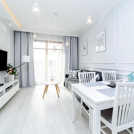 Bright - Neptun Park By Oneapartments Gdańsk Buitenkant foto