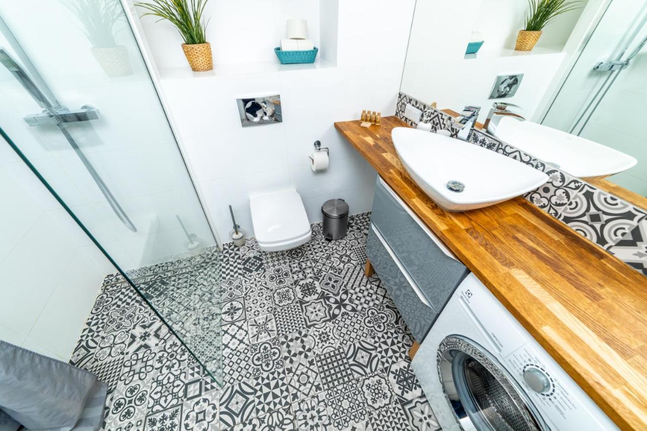 Bright - Neptun Park By Oneapartments Gdańsk Buitenkant foto
